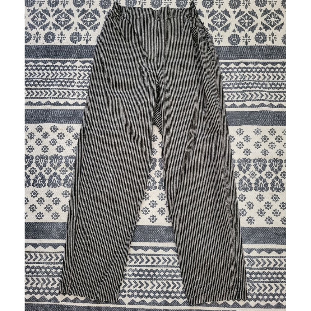 VNT womens striped trouser size small gray/brown